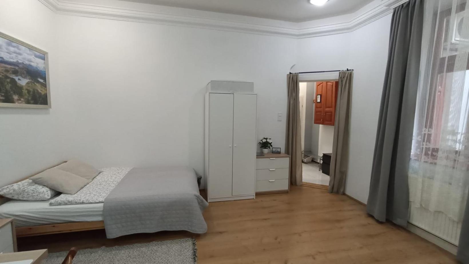 M&M Apartment Budapest House Exterior photo